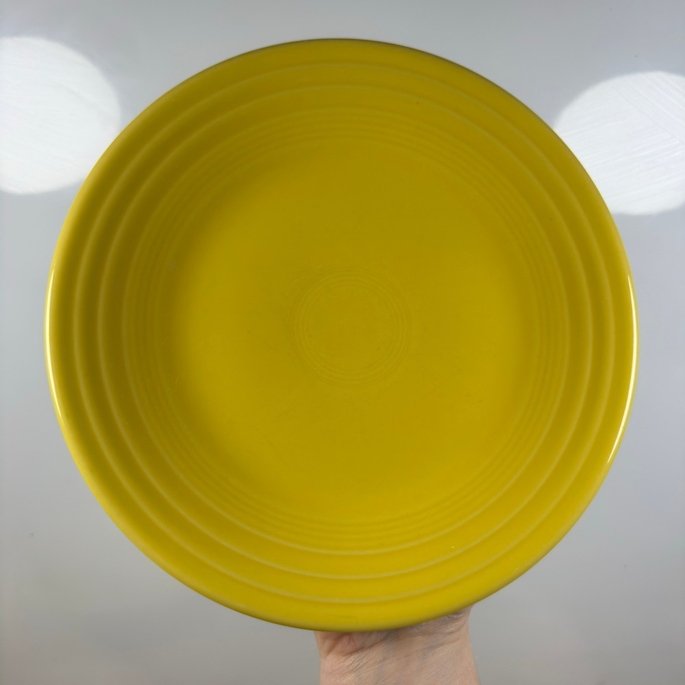Fiesta Homer Laughlin Yellow 9 inch Classic Rim Luncheon Plate USA Lead Free